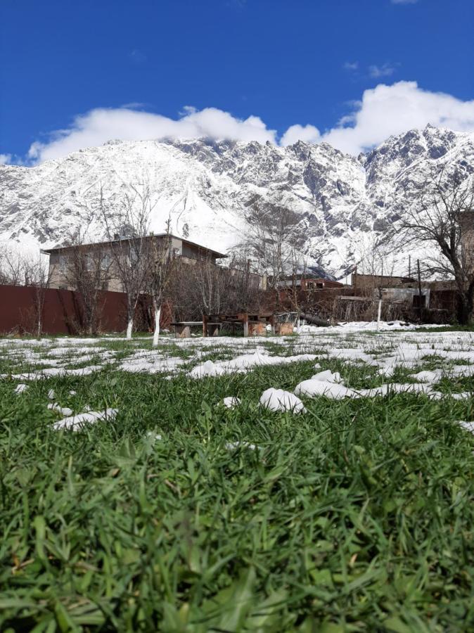 Kazbegi Green Yard酒店 外观 照片