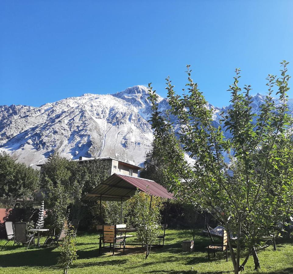 Kazbegi Green Yard酒店 外观 照片