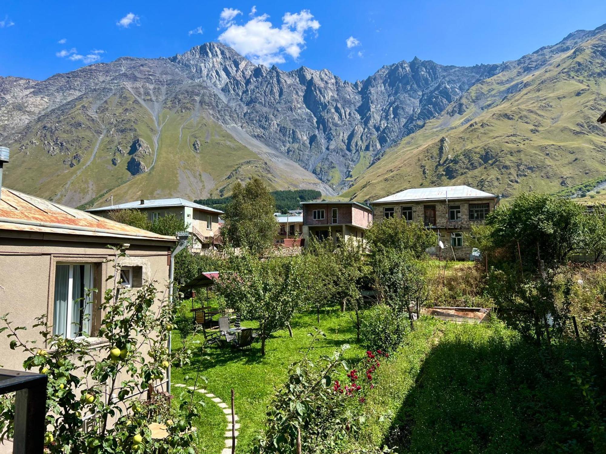 Kazbegi Green Yard酒店 外观 照片